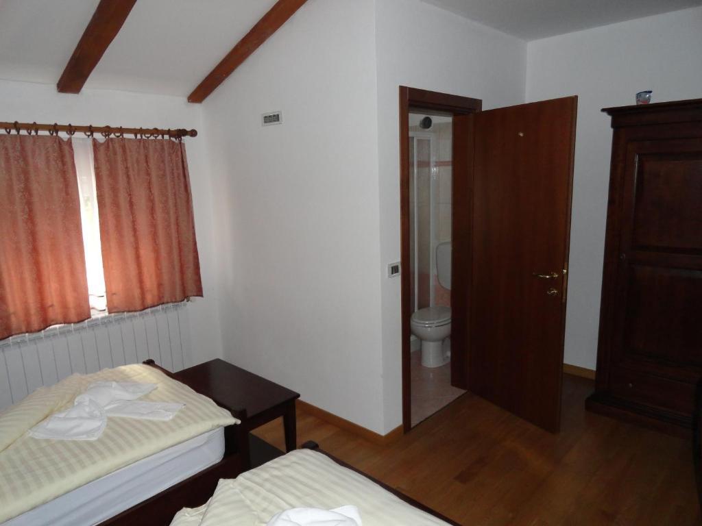 Guest House Pod Slavnikom Podgorje  Zimmer foto
